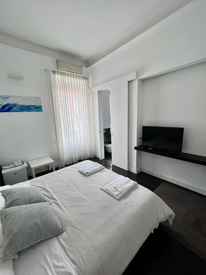 B&B Azuni Home Ρώμη Εξωτερικό φωτογραφία